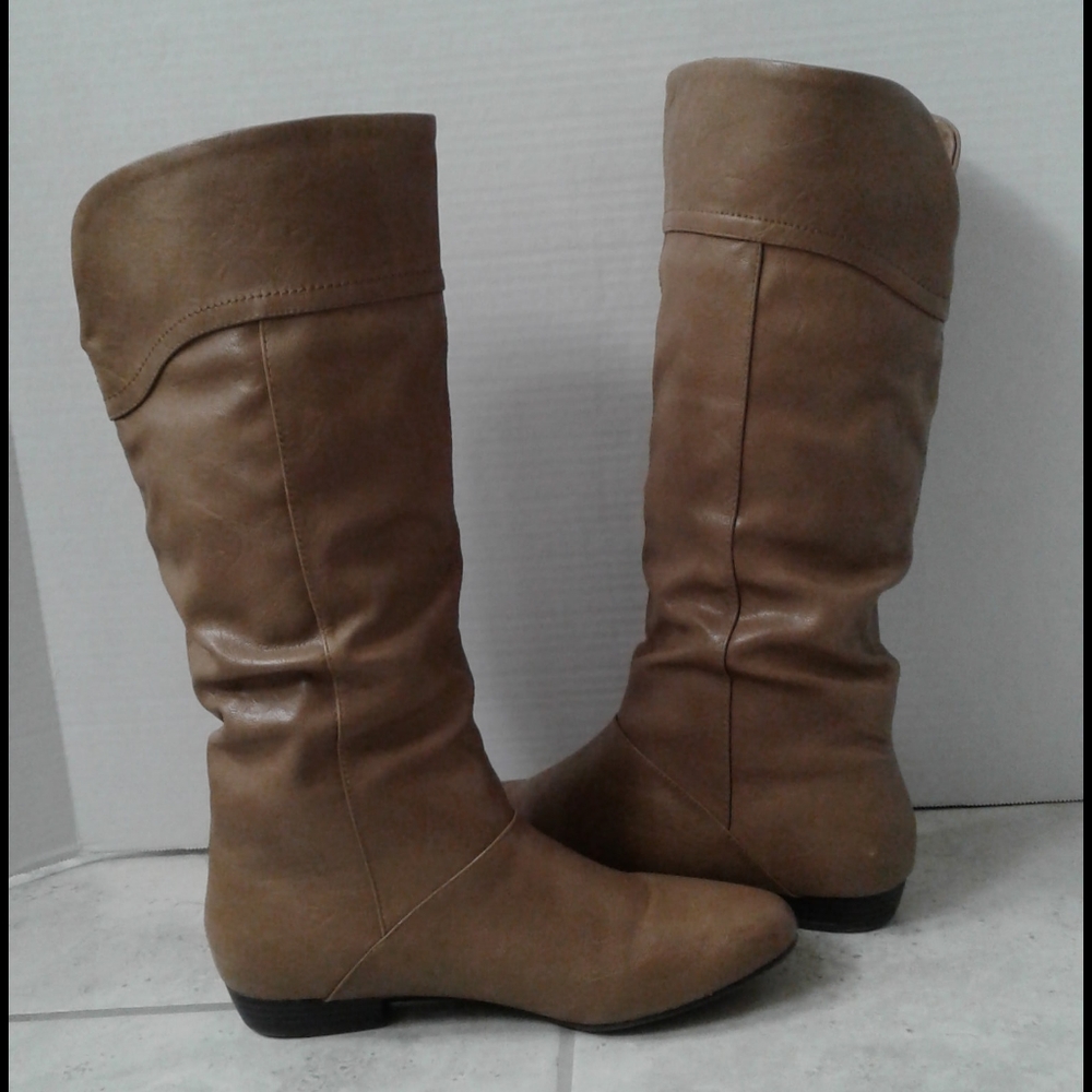 Cliffs by White Mountain Freewill Boot - Size 9M